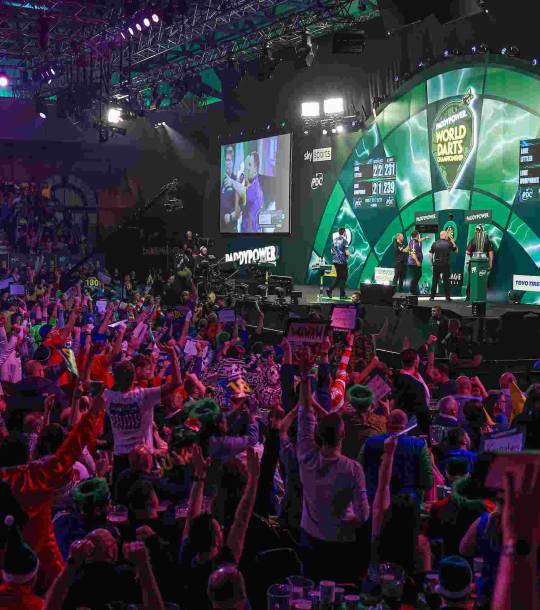 Darts, World Championships, Paddy Power, World Darts Championships, Alexandra Palace, London, Sportsbreaks.com, Luke Littler, Luke Humphries
Paddy Power World Darts Championships 2024 Final at Alexandra Palace, London on 3rd January 2024